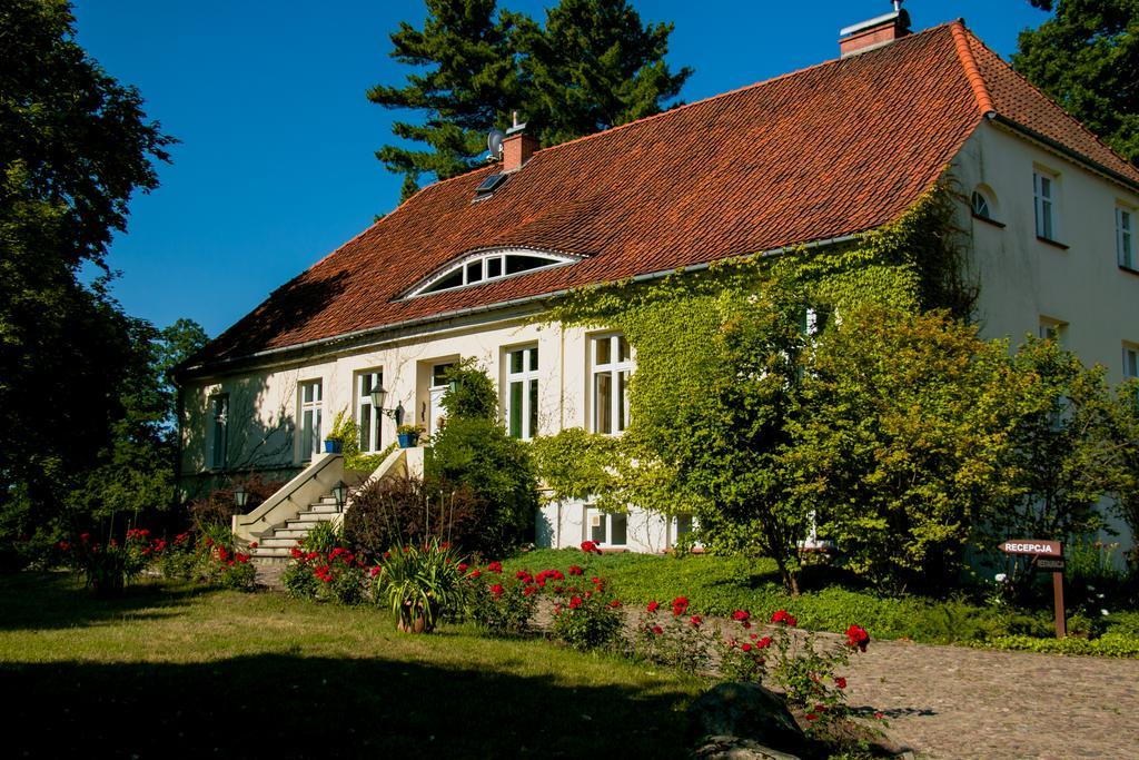 Hotel Im Park Sorkwity Exterior foto